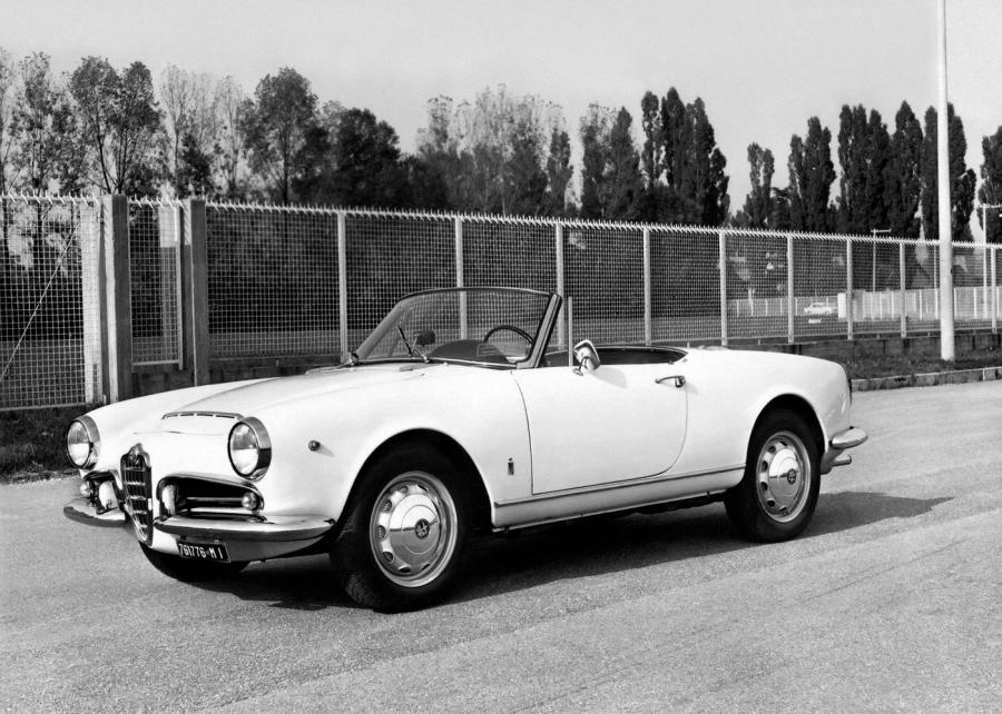  Alfa Romeo Giulia 1600 Spider (101) 1962 года  (фото 1 из 28)